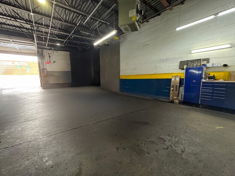 2765 Stillwell Ave, Brooklyn, NY à louer - Photo intérieure - Image 2 de 6