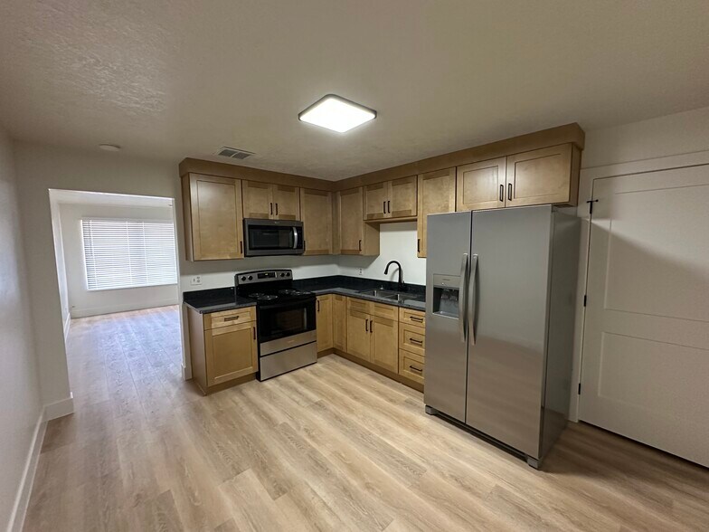 355 E 700 S, St George, UT à vendre - Photo intérieure - Image 3 de 20