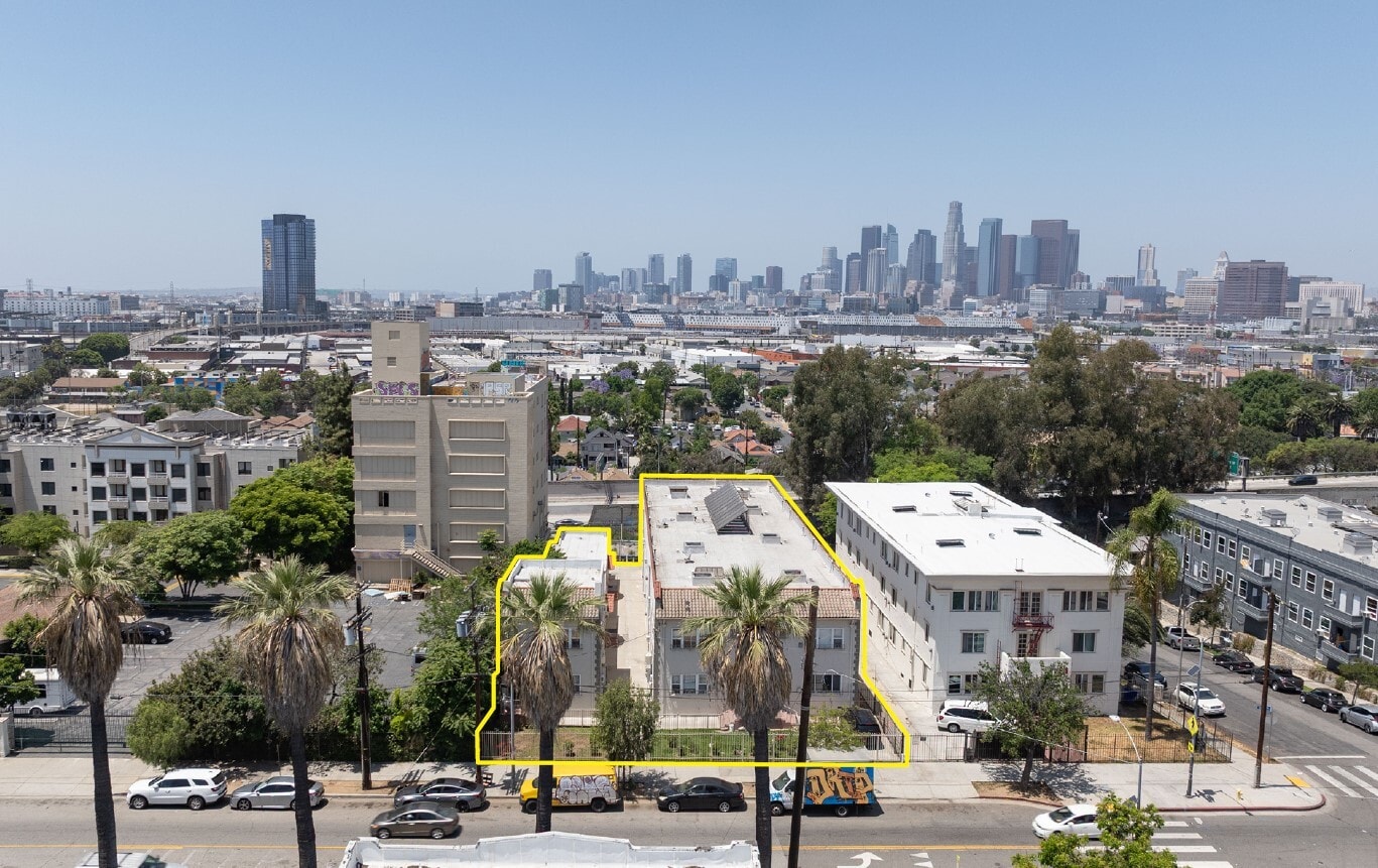 307 S Boyle Ave, Los Angeles, CA for sale Primary Photo- Image 1 of 12