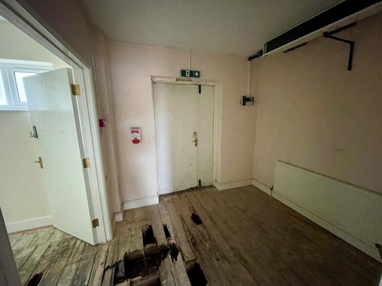 56 Frinton Rd, Clacton On Sea à vendre - Photo intérieure - Image 3 de 11