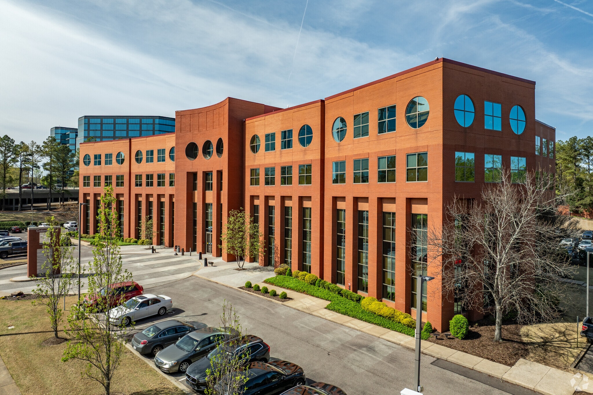 1661 International Dr, Memphis, TN for lease Building Photo- Image 1 of 13