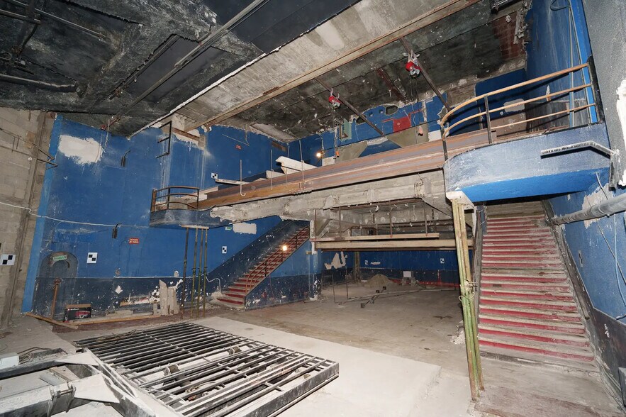 Retail in Paris for sale - Interior Photo - Image 3 of 9