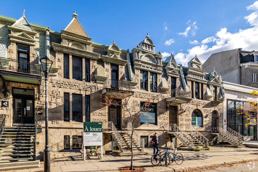 330 Rue Sherbrooke E, Montréal, QC à louer - Photo du b timent - Image 1 de 4