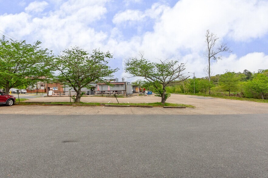 1017 Sophia St, Fredericksburg, VA à louer - Autre - Image 2 de 6