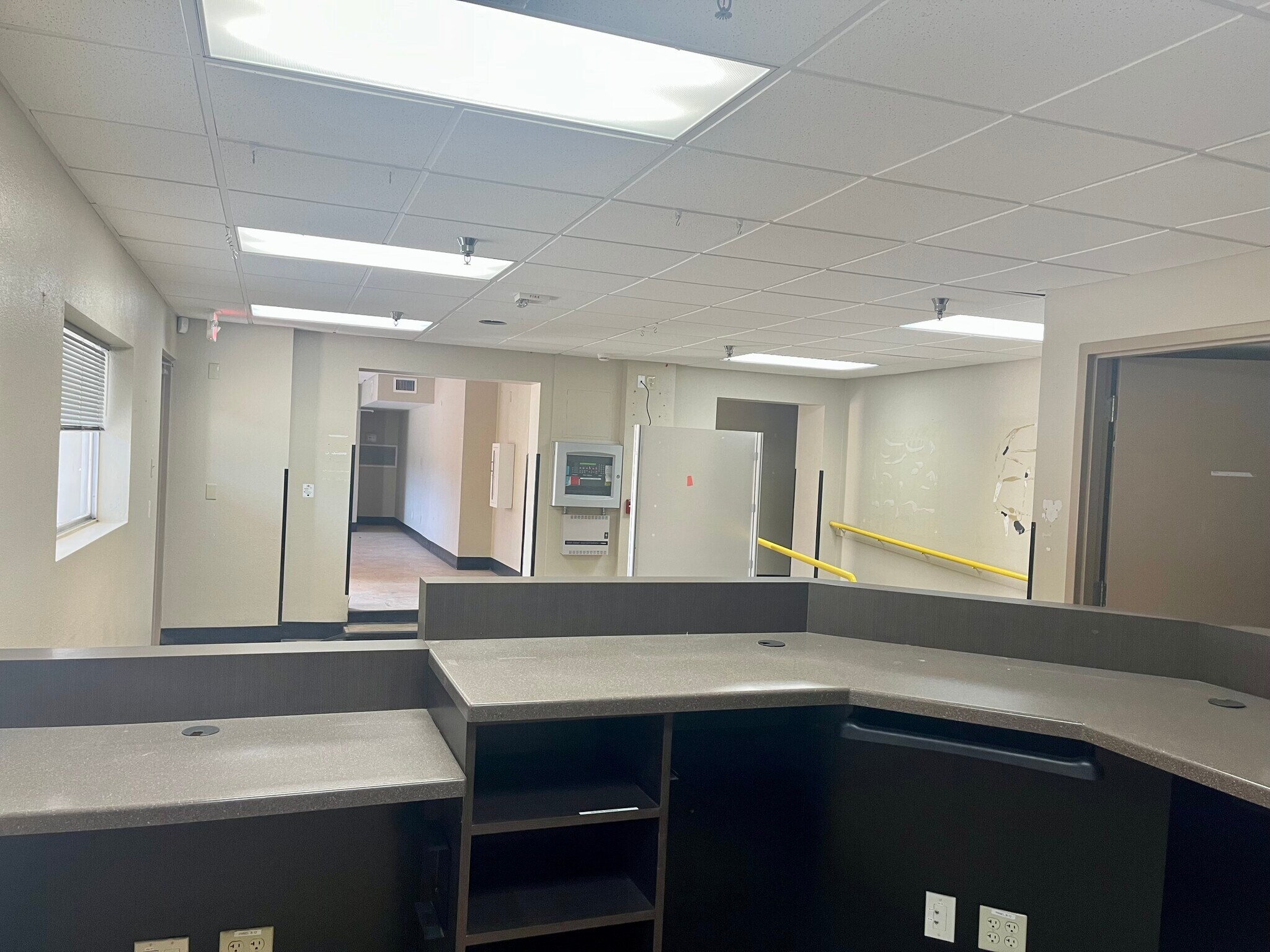 4710 Alabama St, El Paso, TX for lease Building Photo- Image 1 of 5