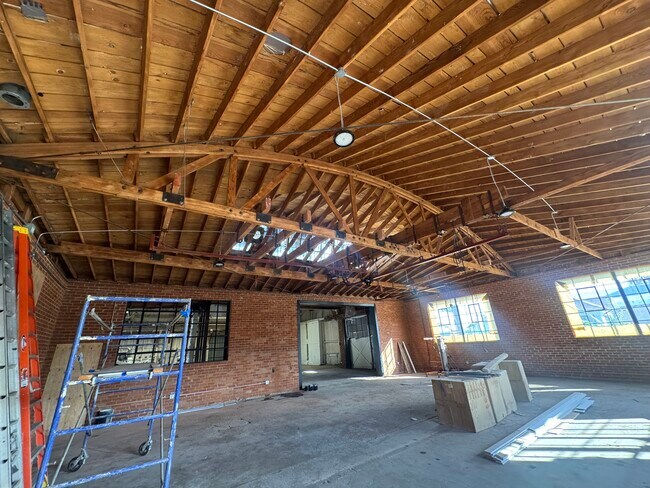 Plus de détails pour 1623 Nadeau St, Los Angeles, CA - Industriel à louer