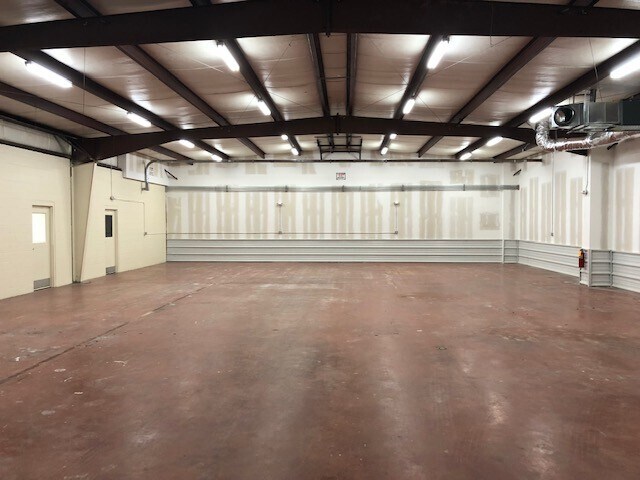 1150 Louise Rd, Winston-Salem, NC à louer - Photo intérieure - Image 3 de 11