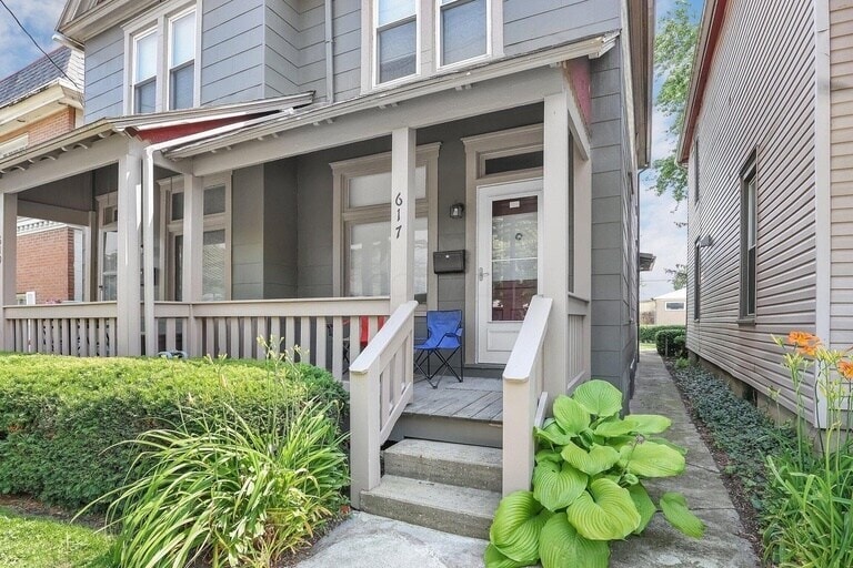 617-619 E 11th Ave, Columbus, OH for sale - Primary Photo - Image 1 of 8