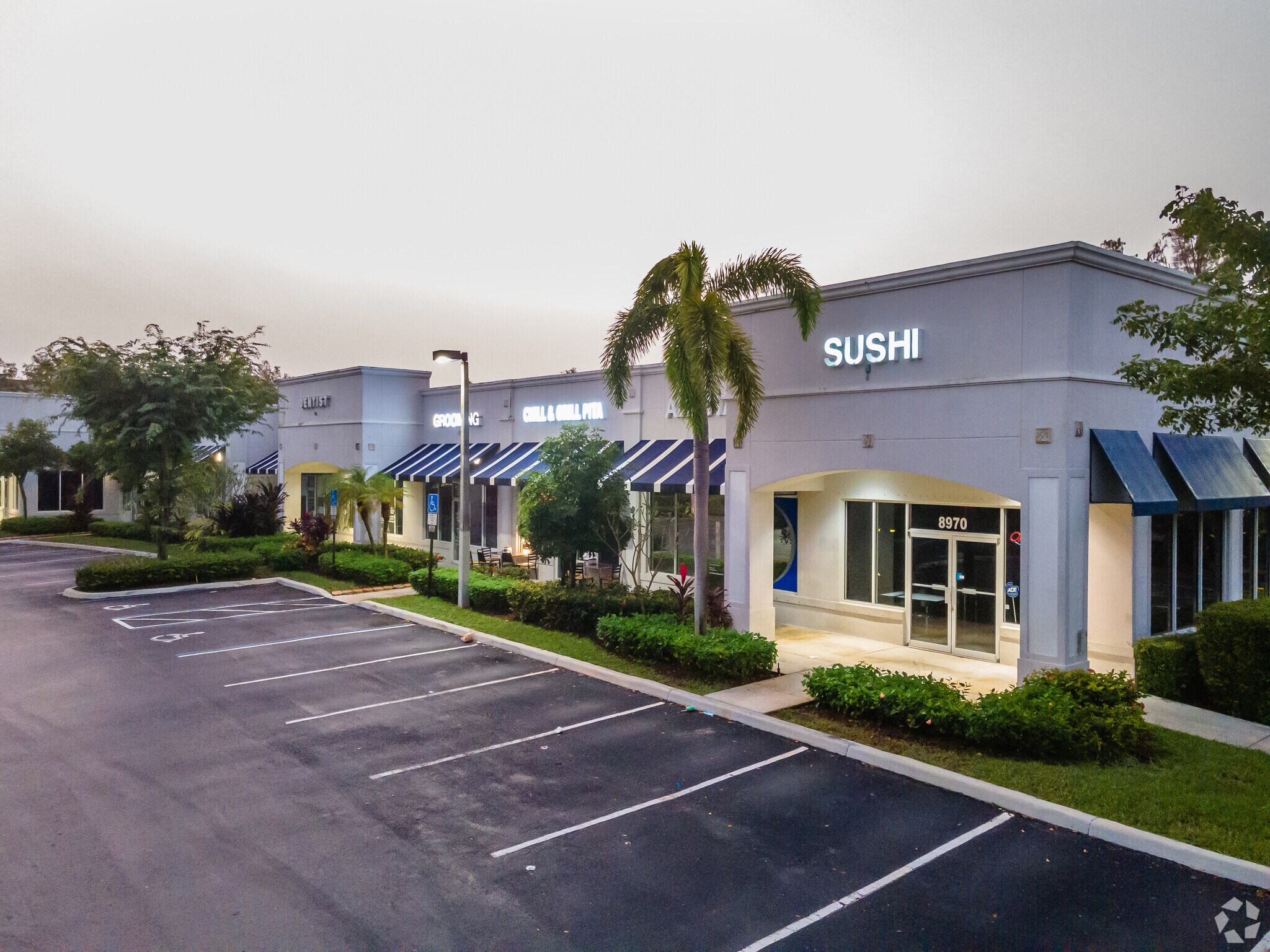 8950-8970 Cleary Blvd, Plantation, FL for lease Primary Photo- Image 1 of 8