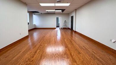 210 Pomeroy Ave, Meriden, CT for lease Interior Photo- Image 1 of 4