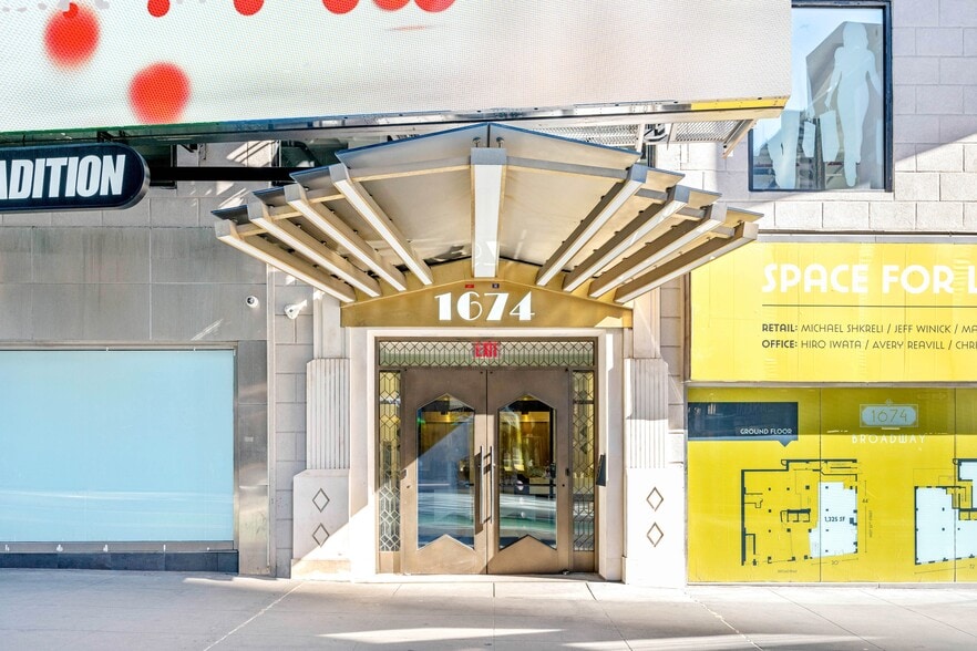 1674 Broadway, New York, NY for lease - Building Photo - Image 3 of 12