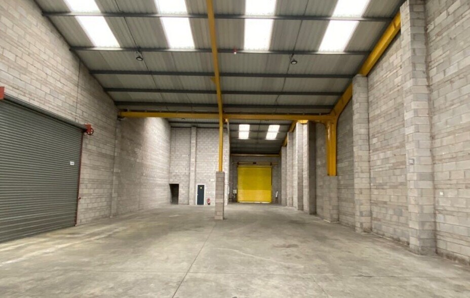 1 Kirkby Bank Rd, Liverpool à louer - Photo du bâtiment - Image 2 de 11