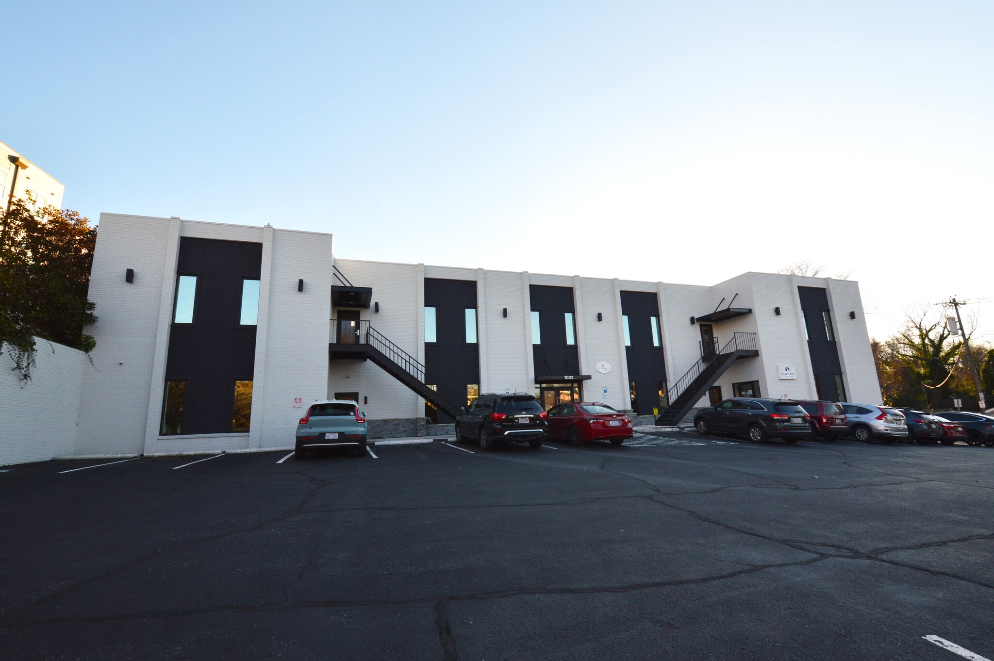 1022 W 1st St, Winston-Salem, NC for lease Primary Photo- Image 1 of 11