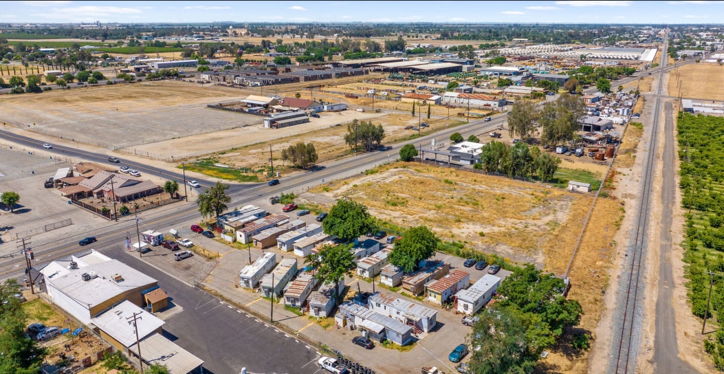 9000 Lacey Blvd, Hanford, CA for sale Building Photo- Image 1 of 9
