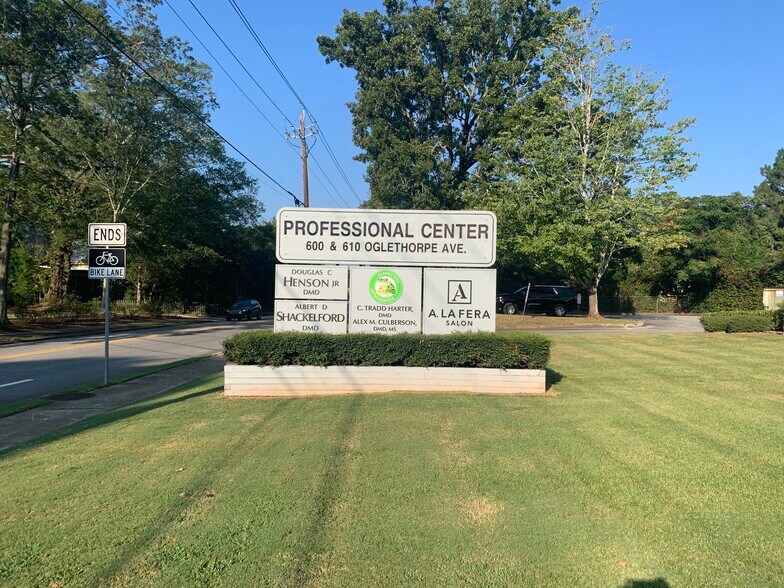 600 Oglethorpe Ave, Athens, GA à vendre - Photo du bâtiment - Image 3 de 11