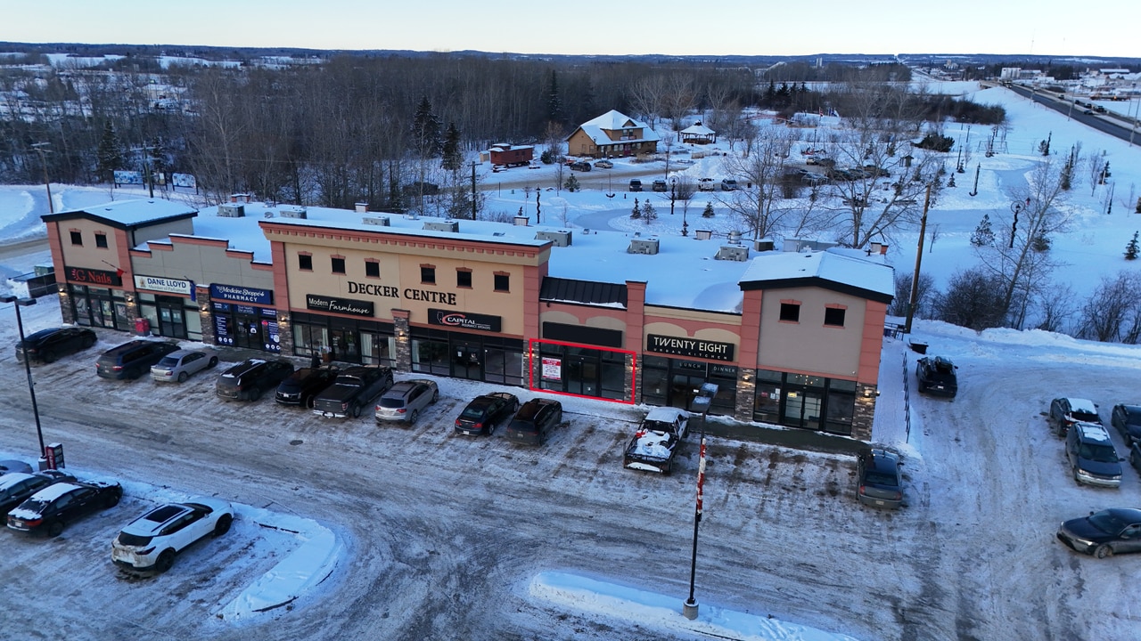4807 44th Ave, Stony Plain, AB for lease Primary Photo- Image 1 of 10