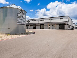 Plus de détails pour 529 SH 46 E Unit E2, Boerne, TX - Flex à vendre