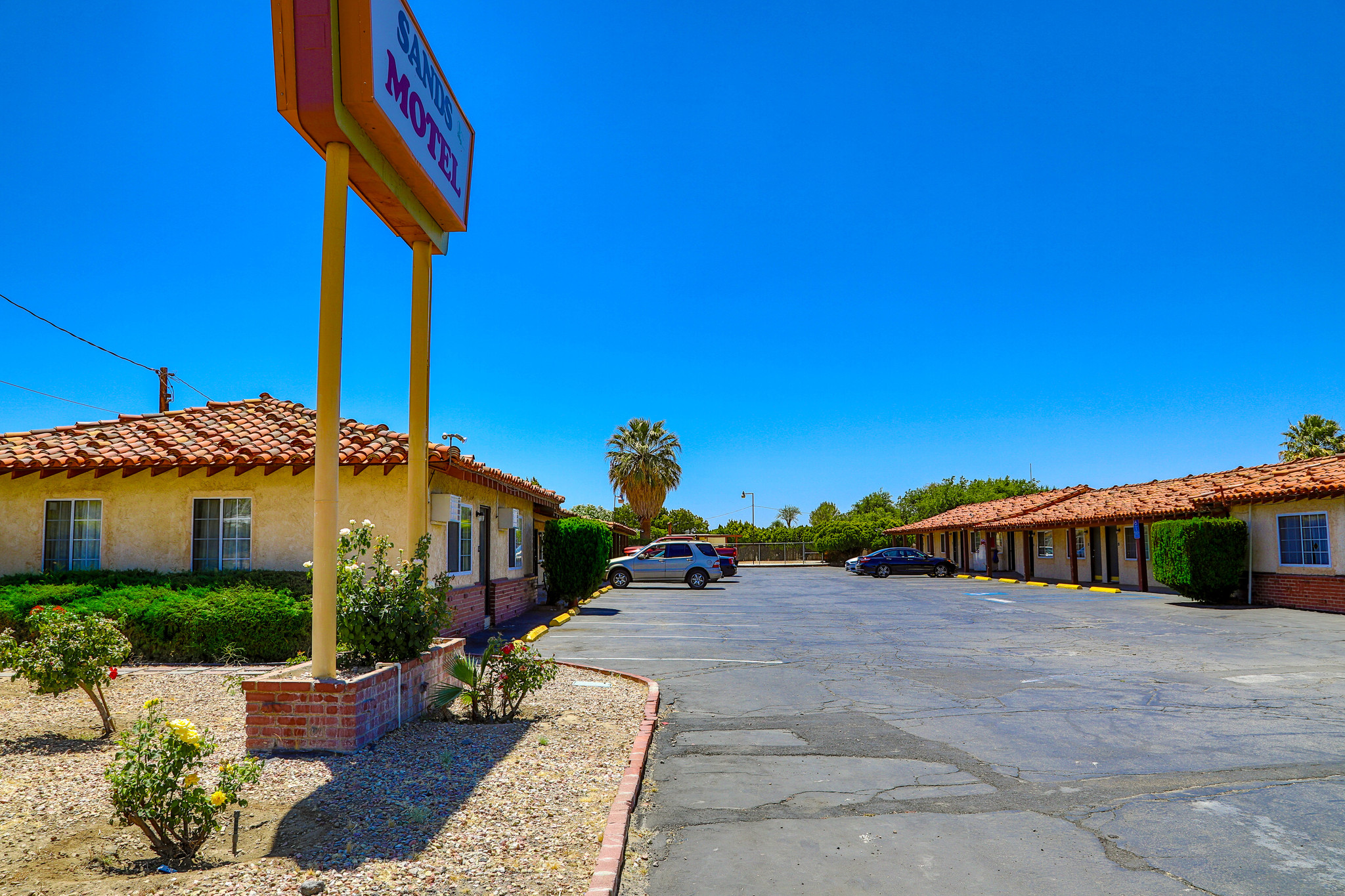 43135 Sierra Hwy, Lancaster, CA à vendre Photo du bâtiment- Image 1 de 1