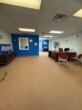 10039 Baltimore National Pike, Ellicott City, MD à louer Photo intérieure- Image 1 de 5