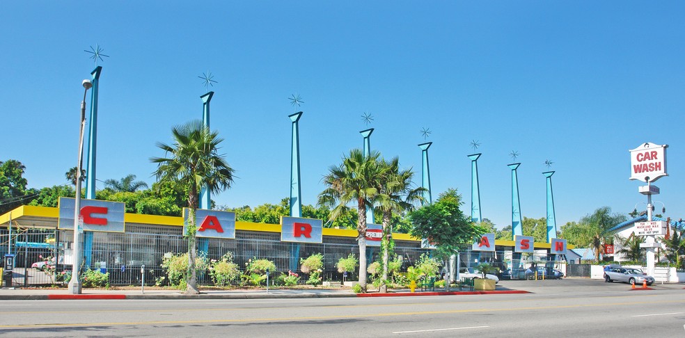 17438 Ventura Blvd, Encino, CA for sale - Primary Photo - Image 1 of 1