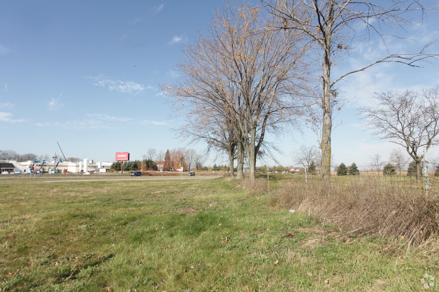 12683 Greenly St, Holland, MI for sale - Primary Photo - Image 1 of 1