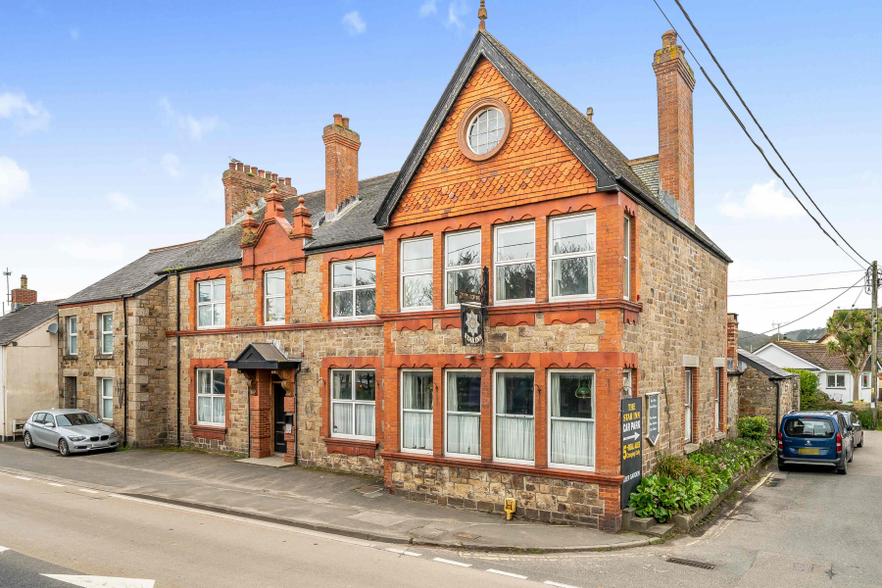 Market Jew St, Penzance for sale - Primary Photo - Image 1 of 17