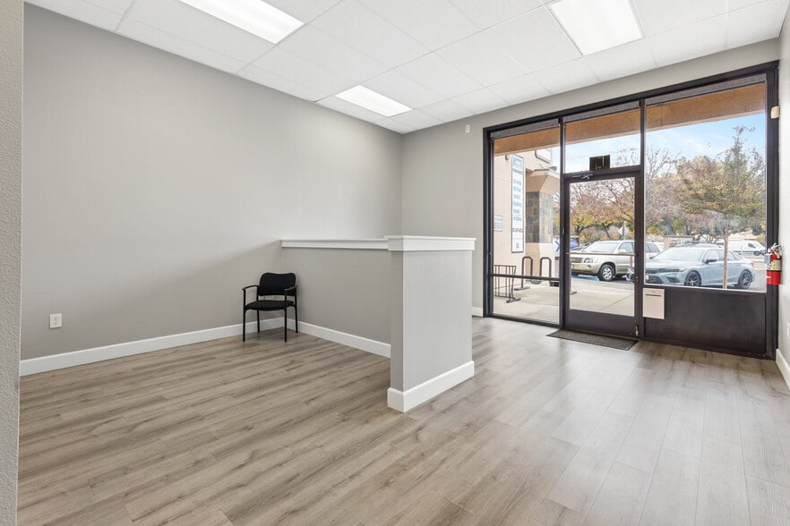 995 Nord Ave, Chico, CA à louer - Photo du bâtiment - Image 2 de 6