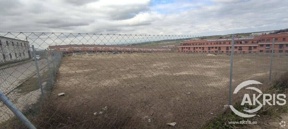 Terrain dans Recas, Toledo à vendre - Photo du bâtiment - Image 2 de 2