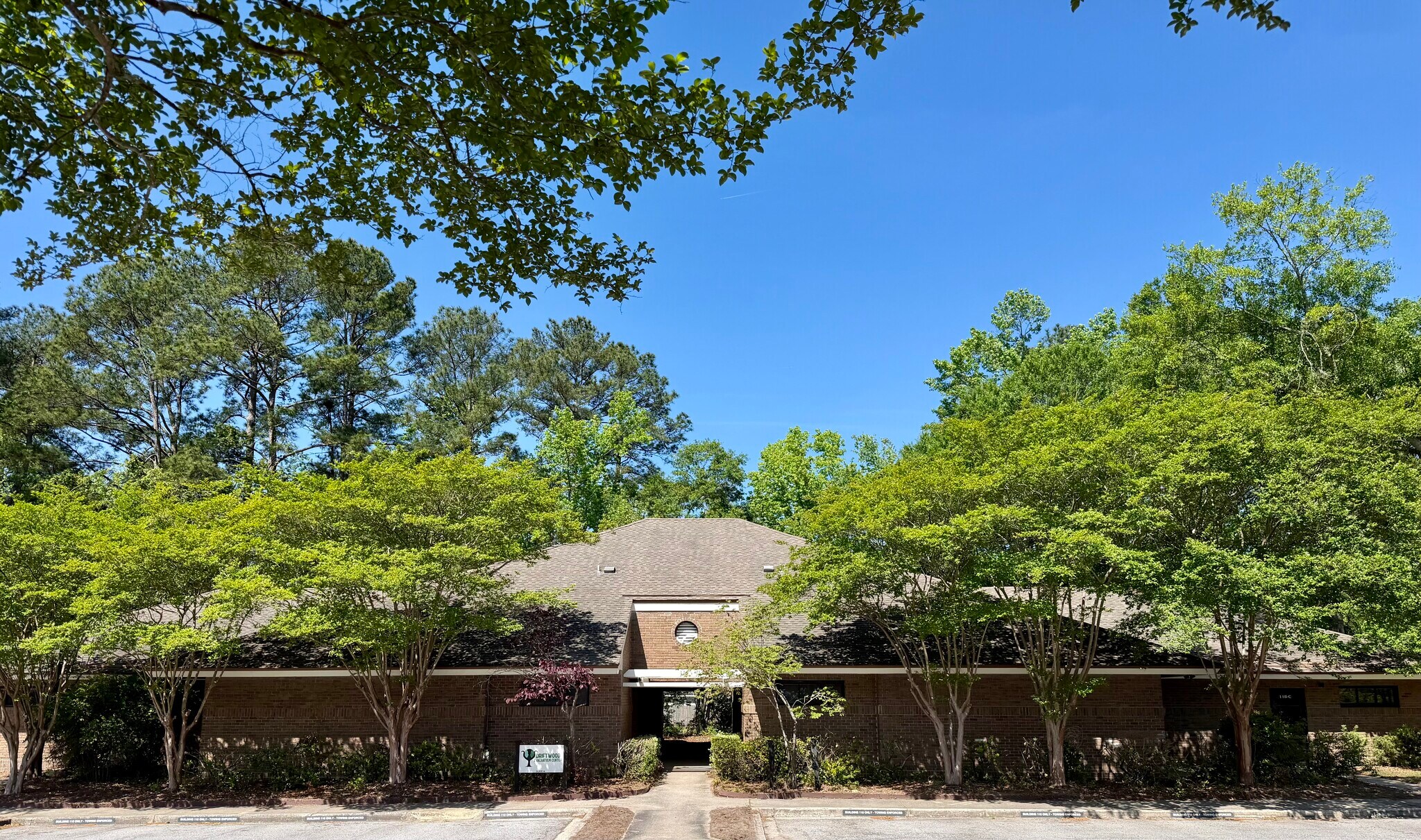 118 Springhall Dr, Goose Creek, SC for lease Primary Photo- Image 1 of 12