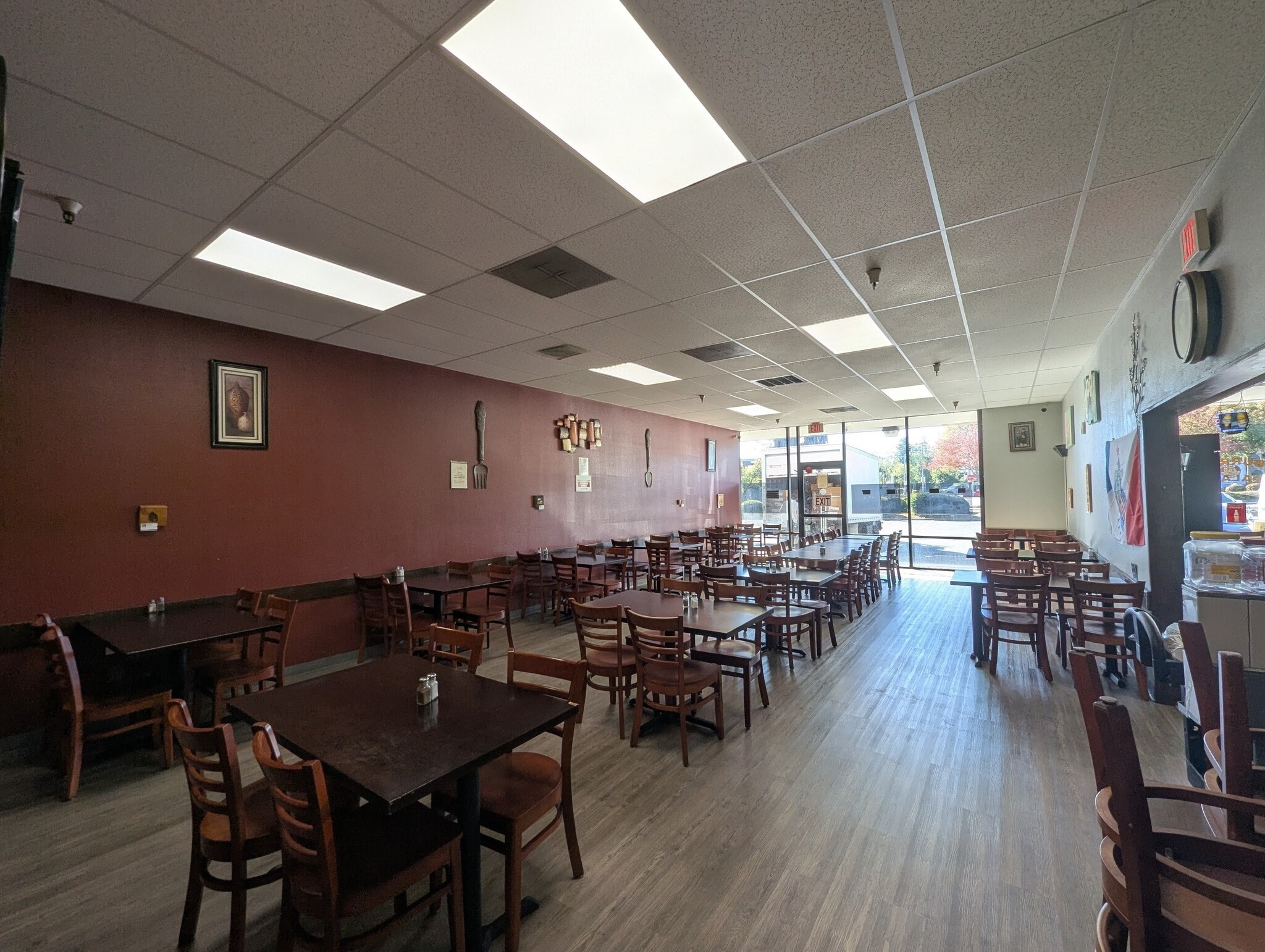 1100 Marshall Rd, Vacaville, CA for lease Interior Photo- Image 1 of 6
