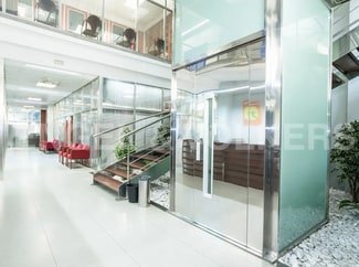 Plus de détails pour Bureau à vendre