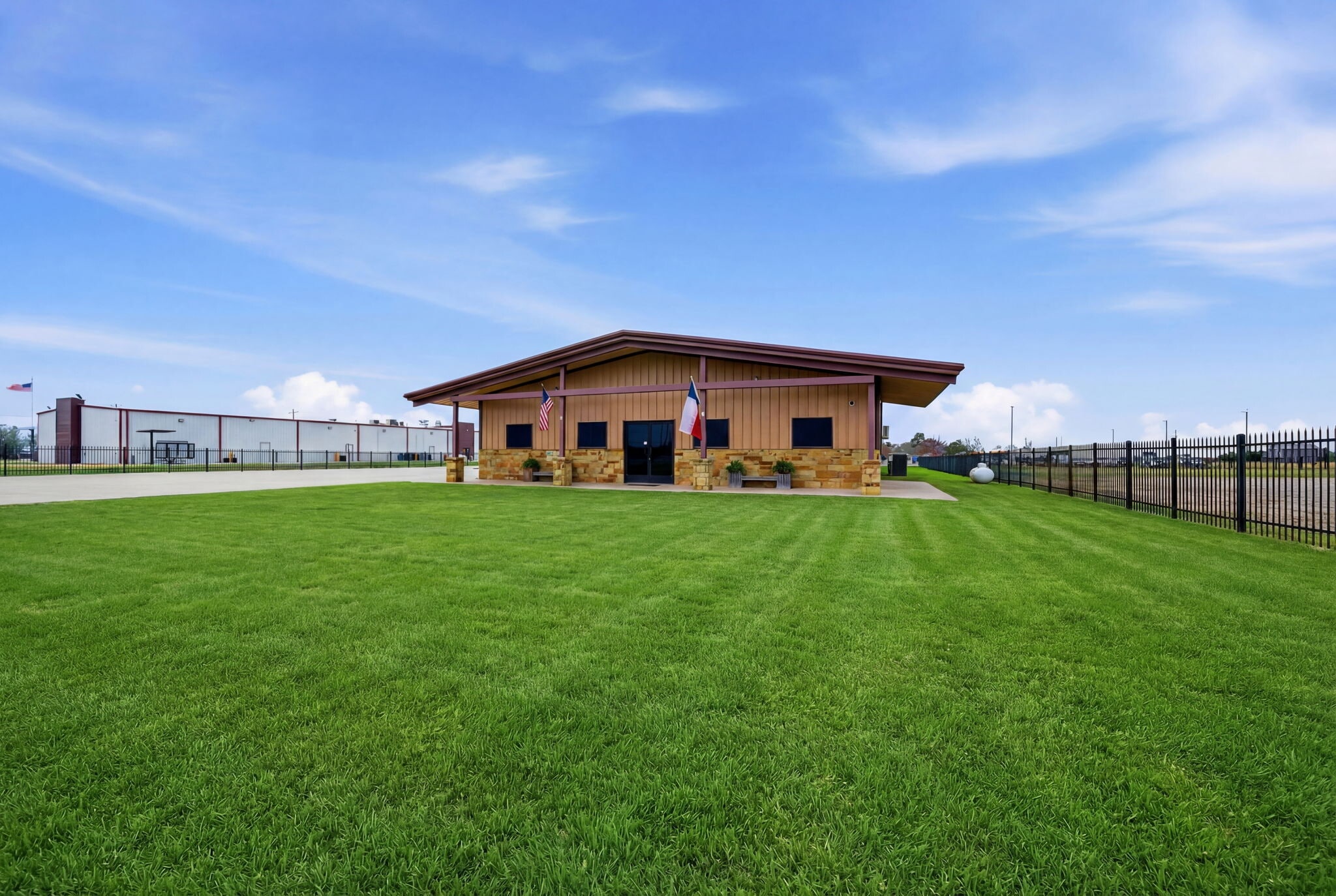 4626 County Road 2200, Greenville, TX for sale Primary Photo- Image 1 of 28