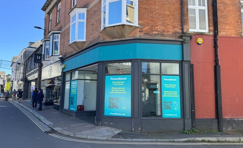 13 Victoria Rd, Dartmouth for lease - Building Photo - Image 2 of 4