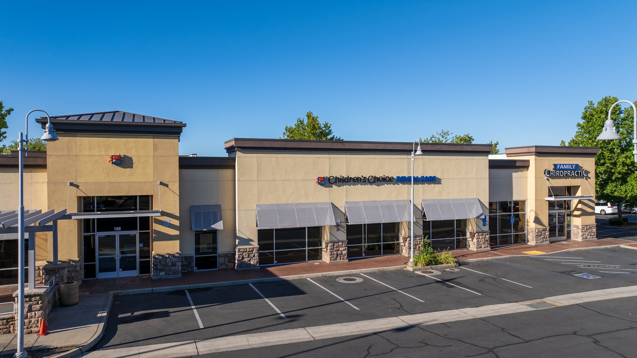1230-1240 Churn Creek Rd, Redding, CA for lease Building Photo- Image 1 of 10