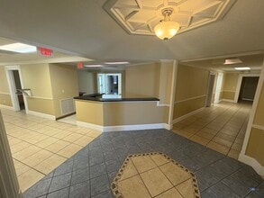 1250 S Harbor City Blvd, Melbourne, FL for lease Building Photo- Image 2 of 8