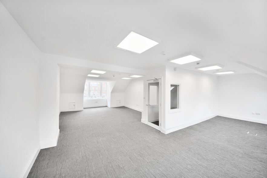 112 George St, Edinburgh for lease - Building Photo - Image 3 of 10