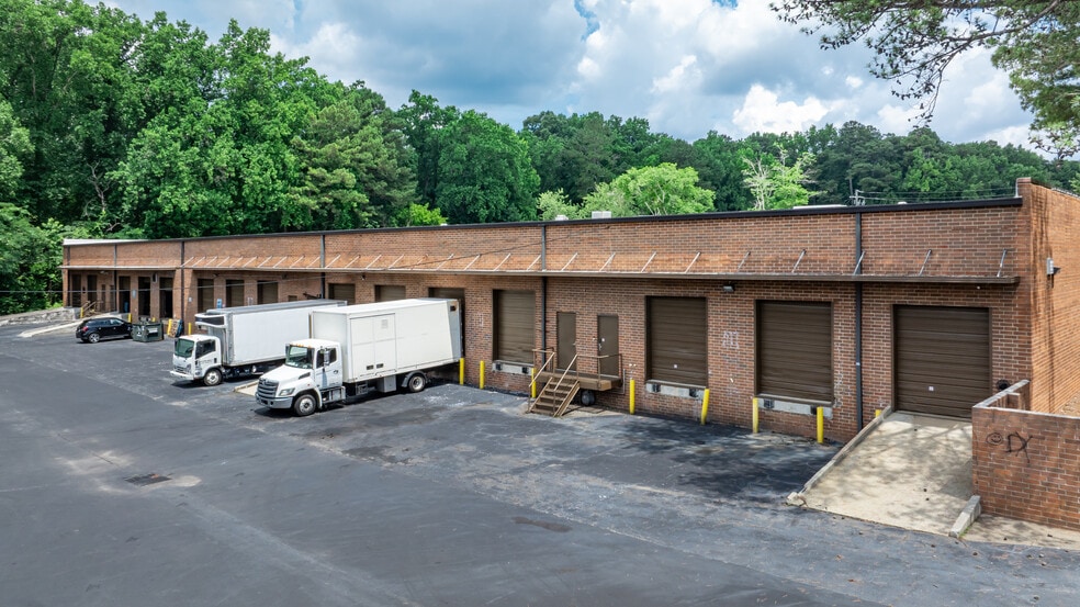 3150 Oakcliff Industrial St, Doraville, GA for lease - Building Photo - Image 2 of 4