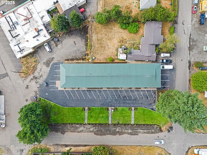 10701 NE 59th St, Vancouver, WA à vendre - Photo du bâtiment - Image 2 de 17