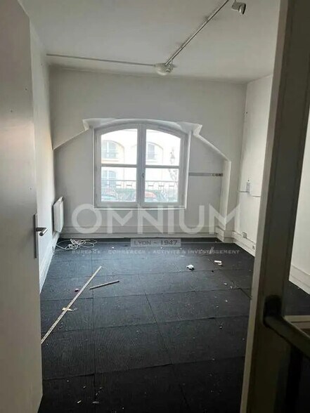 Bureau dans Lyon à vendre - Photo intérieure - Image 3 de 9