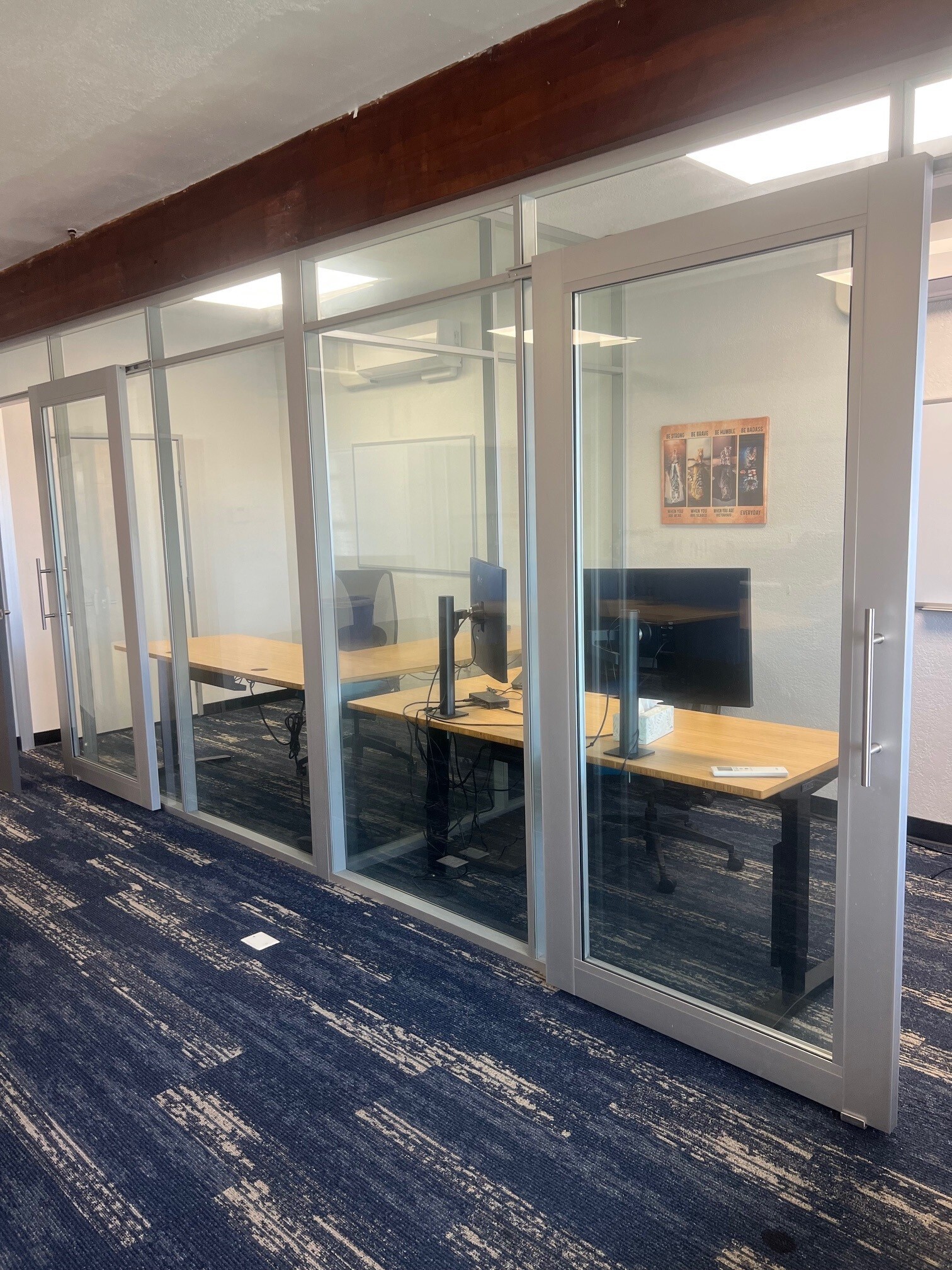 444 S Cedros Ave, Solana Beach, CA for lease Interior Photo- Image 1 of 5