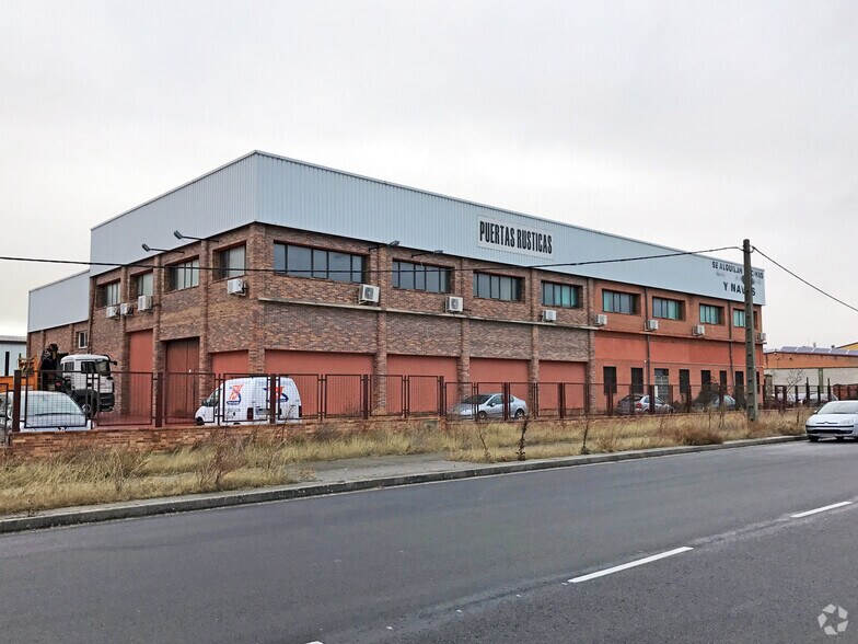 Calle del Gremio de los Canteros, 2, Segovia, Segovia à louer - Photo du bâtiment - Image 2 de 2