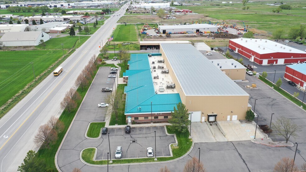 1651 N 1000 W, Logan, UT à vendre - Photo du bâtiment - Image 3 de 18