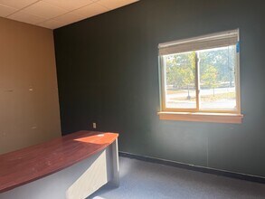 5 David Dr, Essex, VT à louer Photo intérieure- Image 2 de 8