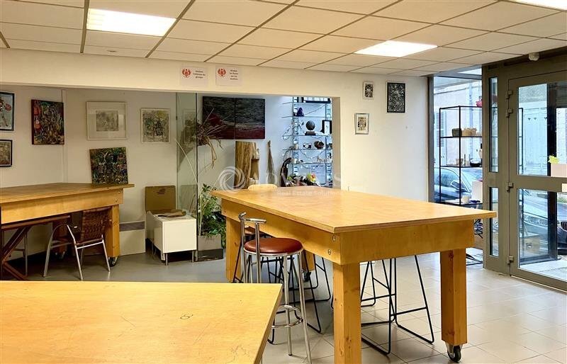 Rue Moyenne, Bourges for sale - Interior Photo - Image 3 of 6