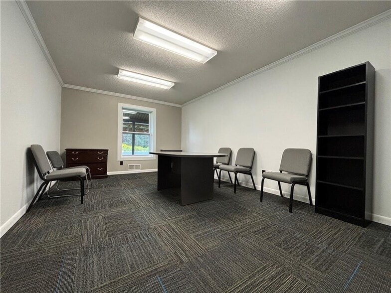 3178 Rt 219, Kane, PA for lease - Interior Photo - Image 3 of 26