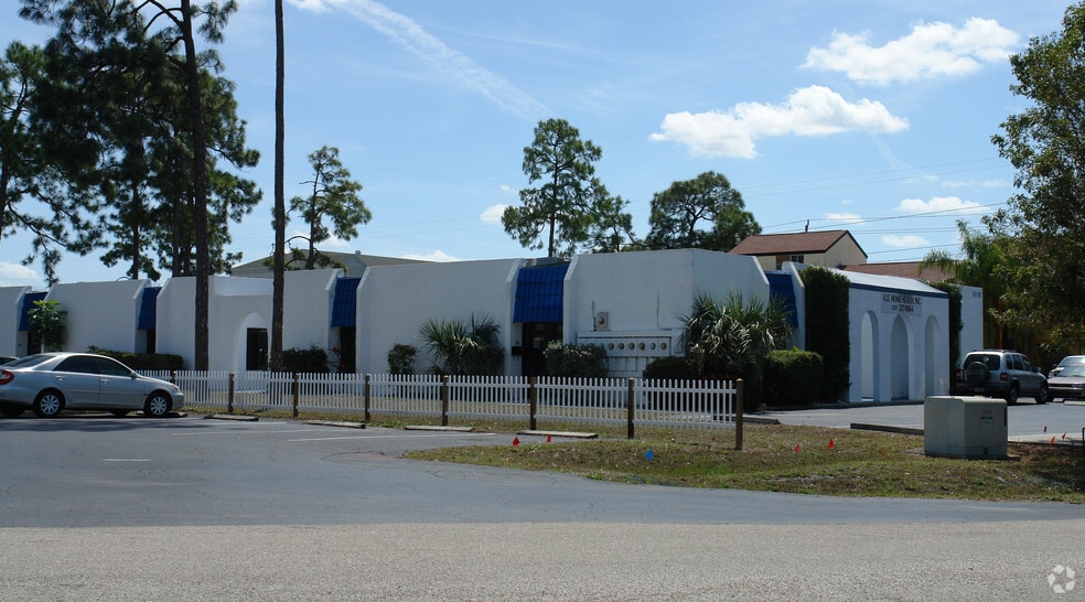 6238 Presidential Ct, Fort Myers, FL for sale - Building Photo - Image 2 of 38