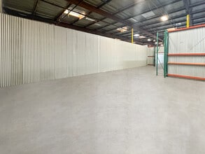 5625 E Firestone Blvd, South Gate, CA à louer Photo intérieure- Image 1 de 4