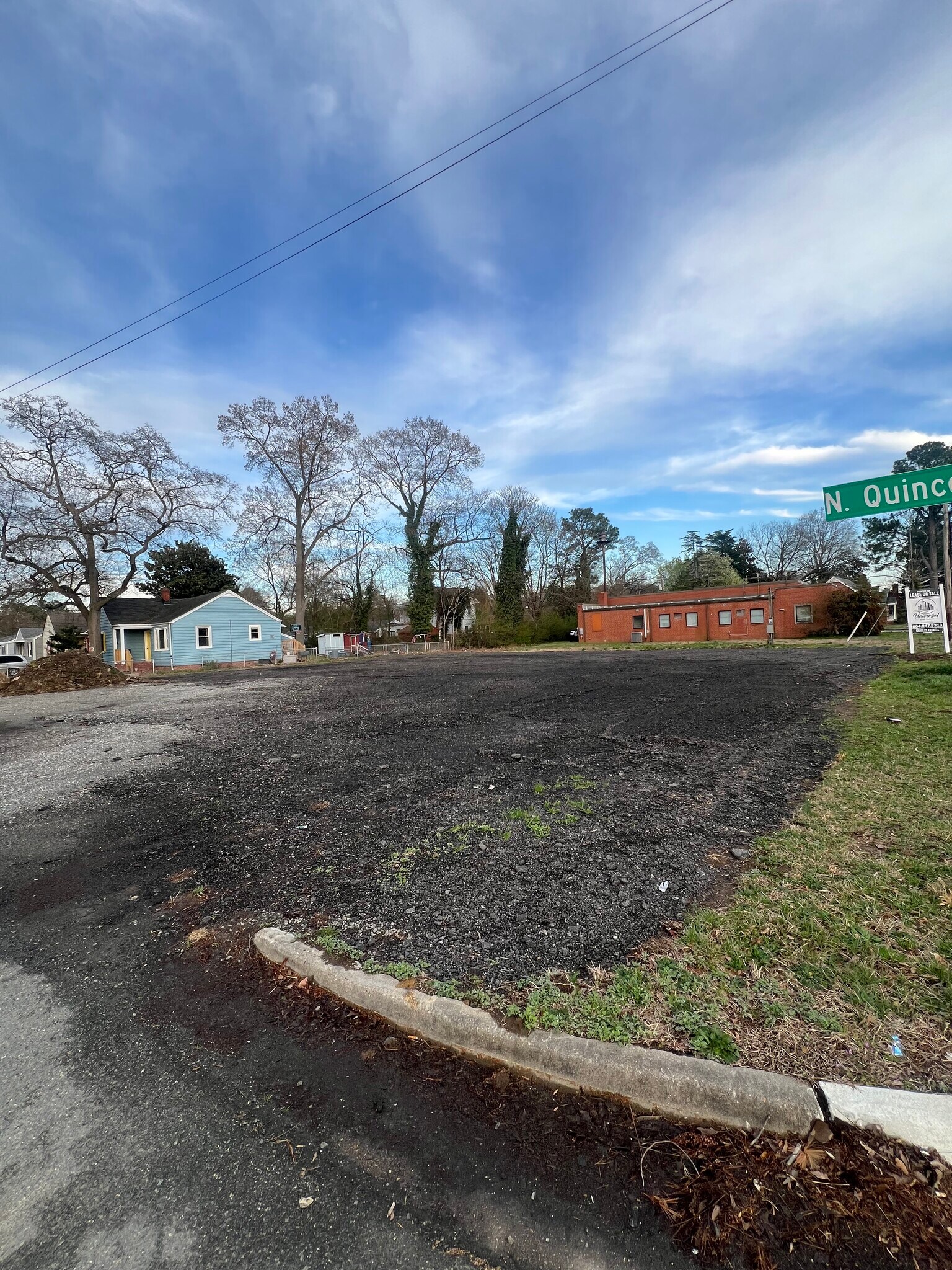 900 E Nine Mile Rd, Highland Springs, VA à vendre Photo du bâtiment- Image 1 de 1