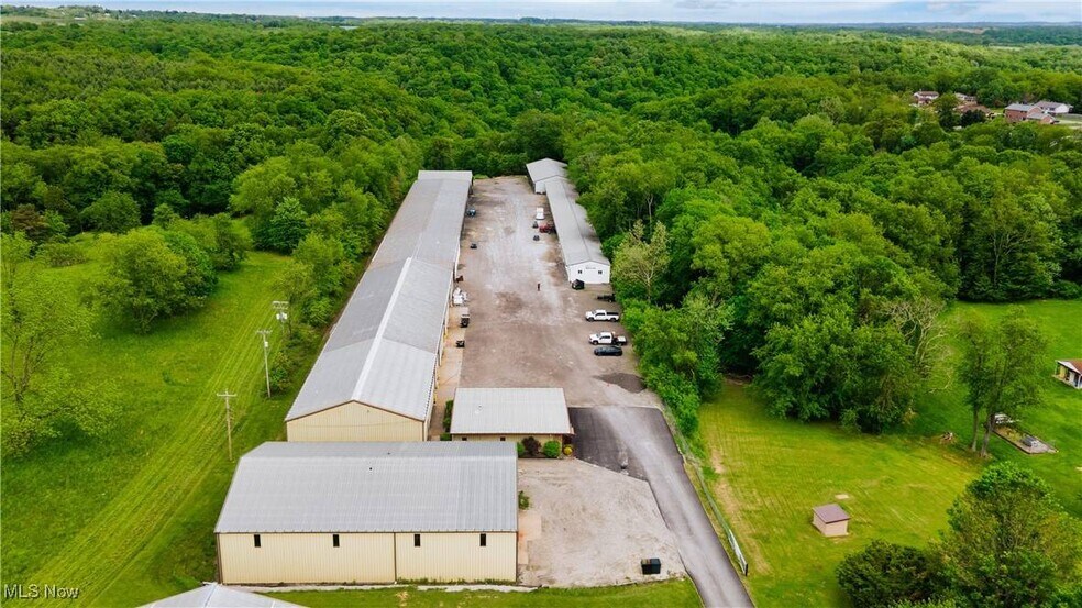 1292 Bantam Ridge Rd, Wintersville, OH à vendre - Photo du bâtiment - Image 2 de 26
