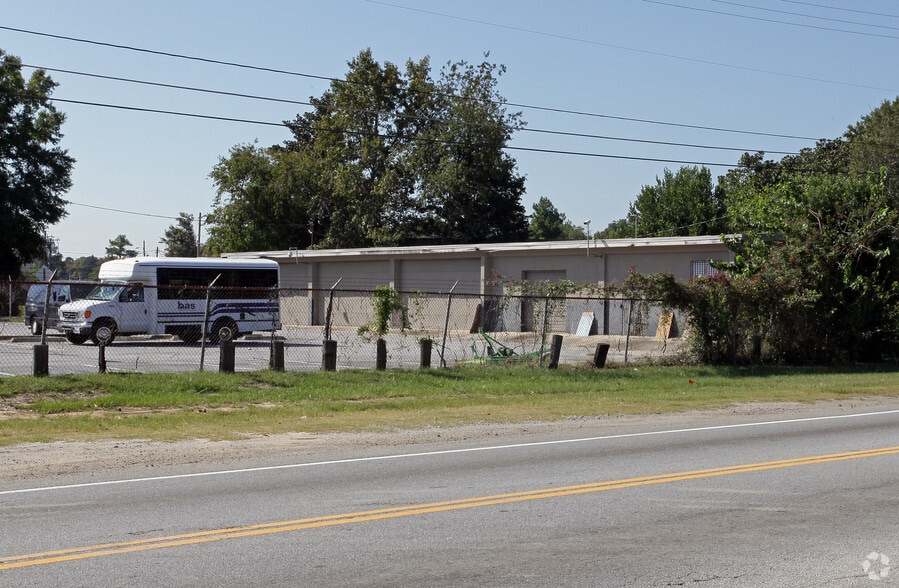 41 Ross Rd, Savannah, GA for sale - Building Photo - Image 2 of 3